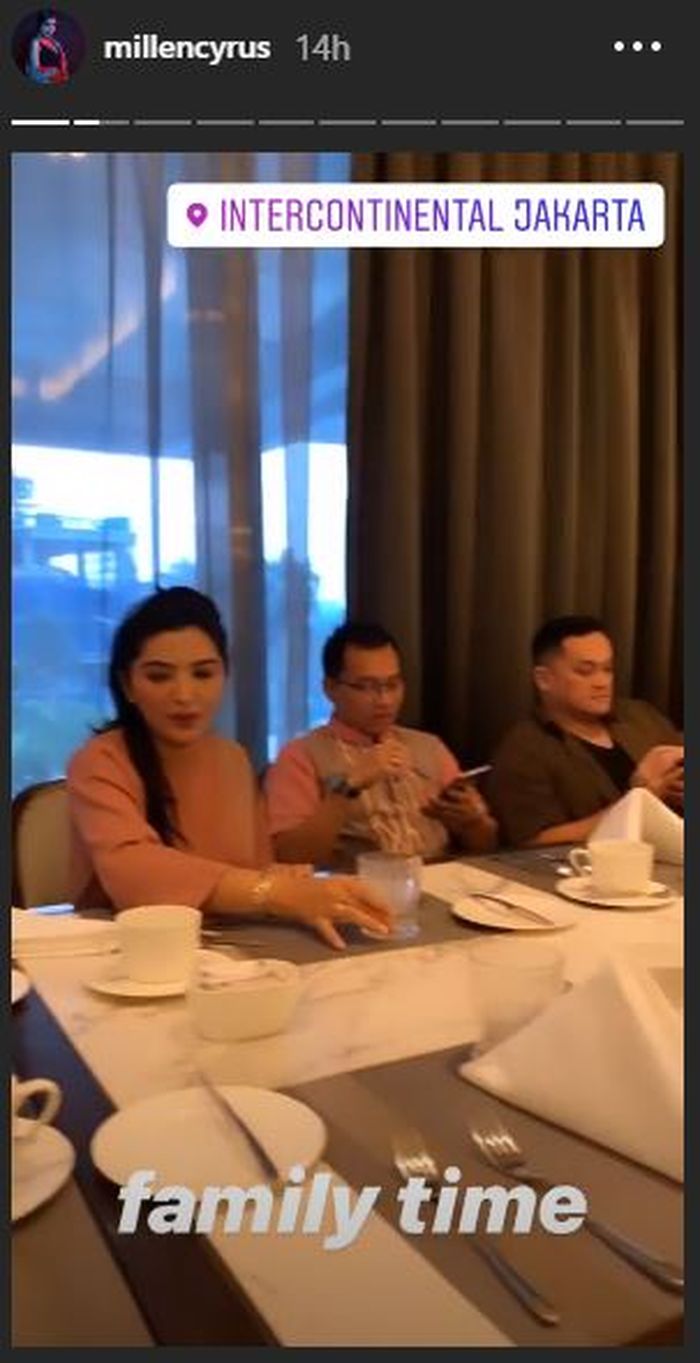 Millen Cyrus bukber dengan Ashanty. 