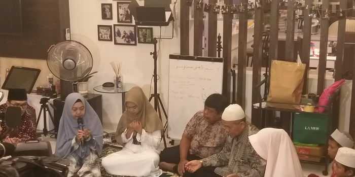 Acara pengajian dan buka bersama anak yatim di kediaman Ria Ricis kawasan Kebagusan, Jakarta Selatan, Kamis (30/5/2019).