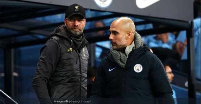 Pelatih Liverpool FC, Juergen Klopp, bersama Manajer Manchester City, Pep Guardiola. 