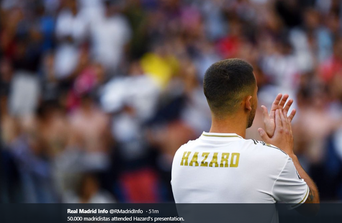 Sebanyak 50 ribu penonton hadir saat Eden Hazard diperkenalkan sebagai pemain baru Real Madrid di Stadion Santiago Bernabeu, Kamis (13/6/2019).