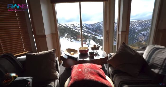 Pemandangan dari villa yang ditempati Raffi Ahmad.