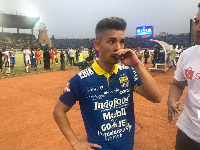 Pemain Persib Bandung, Kim Jeffrey Kurniawan, saat diwawancarai seusai laga kontra Madura United, Minggu (23/6/2019) sore.