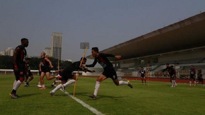 PSM Makassar menggelar sesi latihan perdana menyambut laga melawan Becamex Binh Duong.