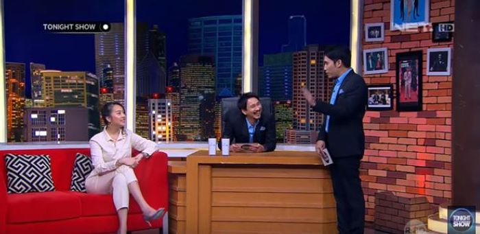 Tangkapan layar Youtube acara Tonight Show dengan Anya sebagai bintang tamu 