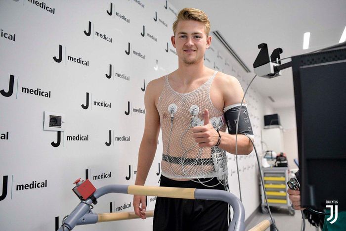 Matthijs de Ligt tes medis di pusat kesehatan Juventus, J-Medical, 17 Juli 2019.