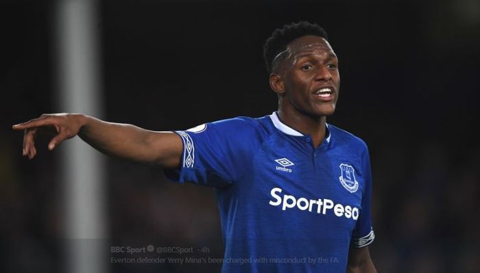 Bek Everton yang dulu pernah memperkuat FC Barcelona, Yerry Mina.