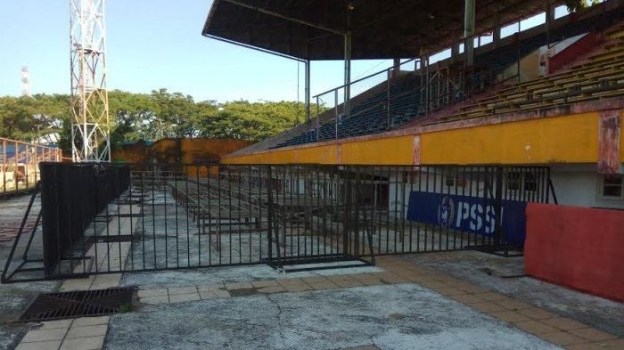 Penambahan kapasitas kursi di Stadion Mattoanging, Makassar jelang PSM melawan Persija Jakarta bertanding di final Piala Indoensia. 