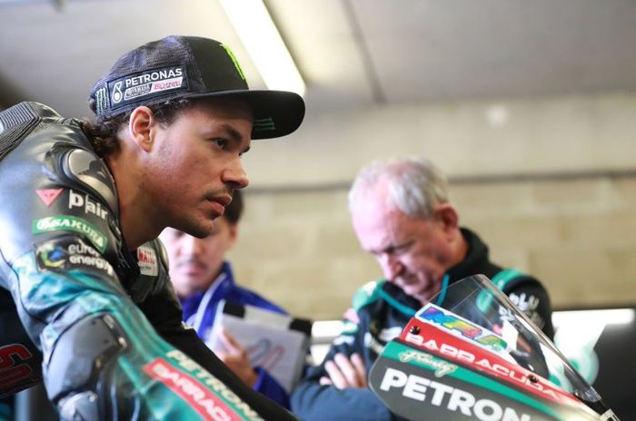 Pembalap Petronas Yamaha SRT, Franco Morbidelli ketika menjajal setelan motornya