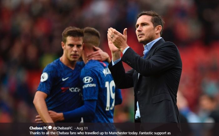 Ekspresi pelatih Chelsea, Frank Lampard, usai timnya ditumbangkan Manchester United pada pekan pertama Liga Inggris 2019-2020.