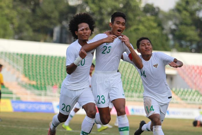 Pemain timnas U-18 Indonesia, Rizky Ridho merayakan gol yang dicetaknya ke gawang timnas U-18 Myanmar, di Stadion Thong Nat, Vietnam, Rabu (14/8/2019).