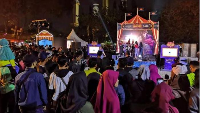 Kemeriahan acara Mobile Legends: Bang Bang (MLBB) Indonesia Carnival 2019.