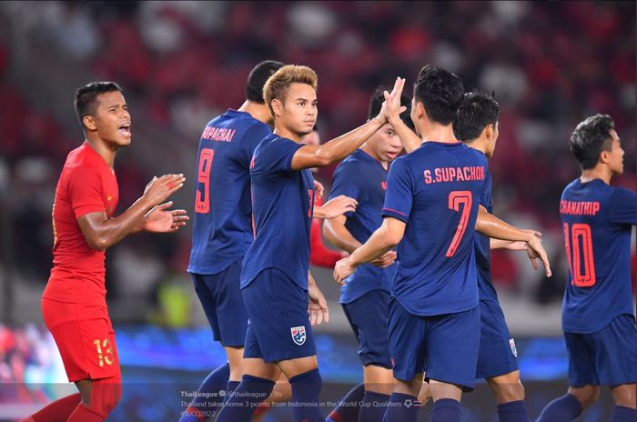 Timnas Indonesia dikalahkan Thailand dalam partai kualifikasi Piala Dunia 2022 di Gelora Bung Karno, Jakarta, 10 September 2019.