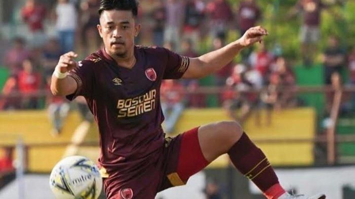 Bek PSM Makassar, Benny Wahyudi.