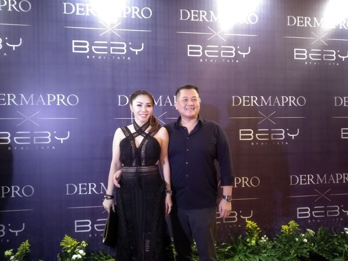 Femmy Permatasari dan suaminya, Alfons Martinus, saat Grid.ID jumpai di kawasan Gandaria, Jakarta Selatan, Sabtu (5/10/2019)