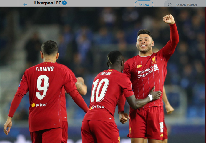 Alex Oxlade-Chamberlain merayakan gol yang dicetaknya dalam laga Liverpool melawan Genk di matchday 3 Liga Champions, Rabu (24/10/2019) di Luminus Arena.