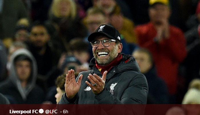 Pelatih Liverpool, Juergen Klopp sedang merayakan kemenangan timnya atas Arsenal di babak 16 besar EFL Cup, Kamis (31/10/2019)