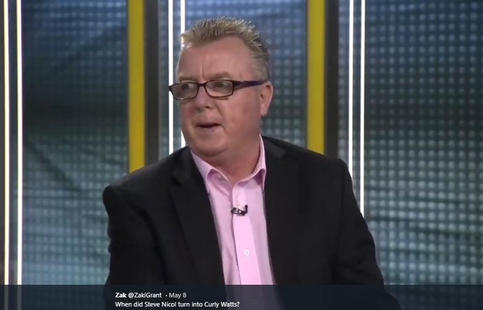 Eks pemain bertahan Liverpool, Steve Nicol, yang kini menjadi pundit sepak bola.