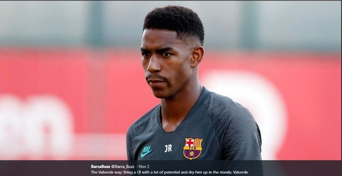 Bek Barcleona, Junior Firpo.