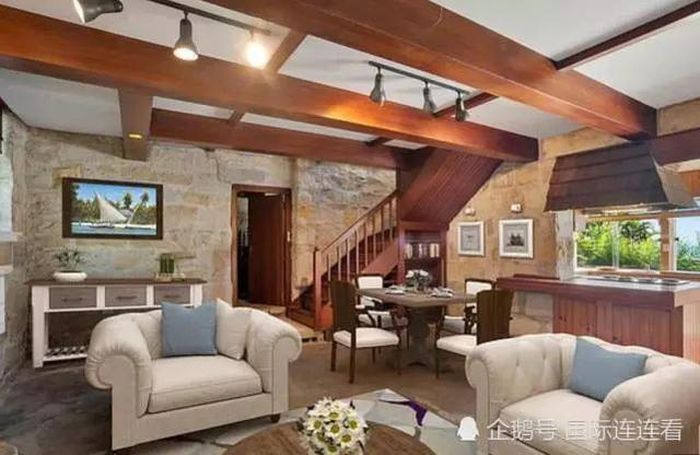 Interior dalam rumah