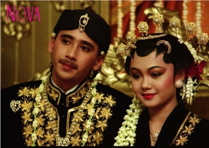 Pernikahan pertama Yuni Shara dengan Raymond Manthey