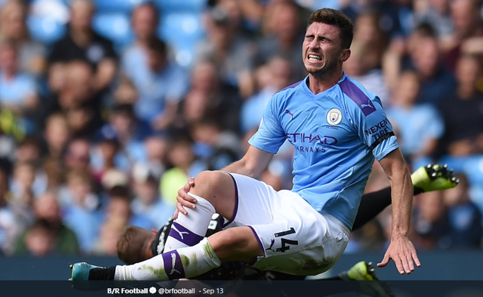 Bek Manchester City, Aymeric Laporte mengalami cedera ketika bermain di laga melawan Brighton, akhir Agustus silam