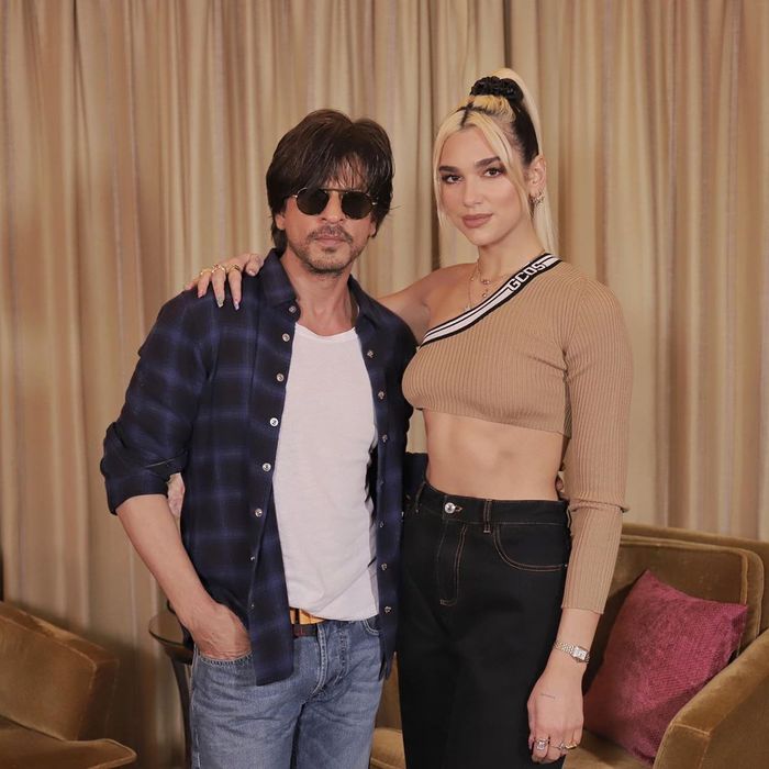 Shah Rukh Khan dan Dua Lipa Instagram.com/iamsrk/