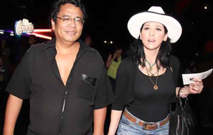 Hotman Paris menjalin hubungan enam tahun lamanya dengan Meriam Bellina