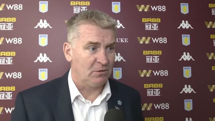 Pelatih Aston Villa, Dean Smith.