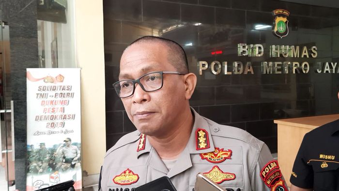 Kabid Humas Polda Metro Jaya, Yusri Yunus, di kawasan Polda Metro Jaya, Jakarta Selatan, Senin (30/12/2019).
