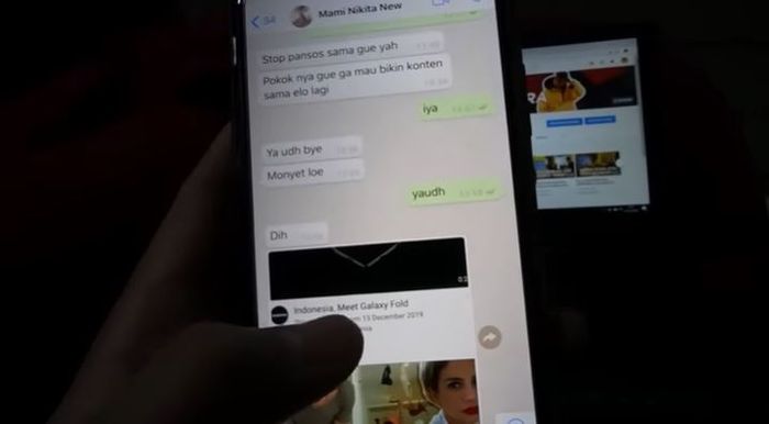 Nikita Mirzani marah lagi ke Billy Syahputra gara-gara isi whatsappnya dibongkar.