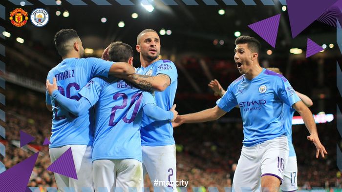 Para pemain Manchester City merayakan gol yang dicetak ke gawang Manchester United dalam laga leg pertama semifinal Piala Liga Inggris di Stadion Old Trafford, Selasa (7/1/2020).