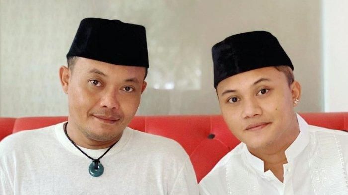 Sule dan Rizky Febian saat acara doa bersama untuk mendiang Lina.
