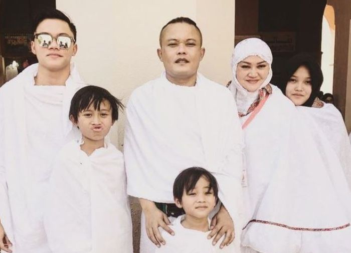 Sule mengaku belum bisa melupakan Lina, mantan istrinya