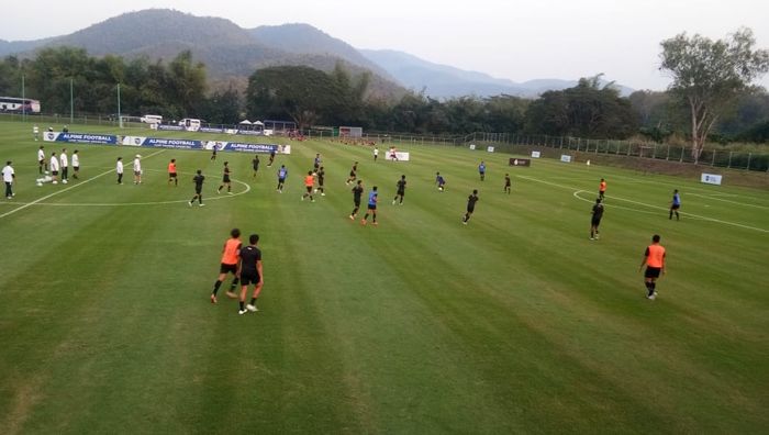 Suasana pemusatan latihan (TC) perdana timnas U-19 Indonesia di Alpine Football Camp Training, Chiang Mai, Thailand, pada Selasa (21/1/2020).