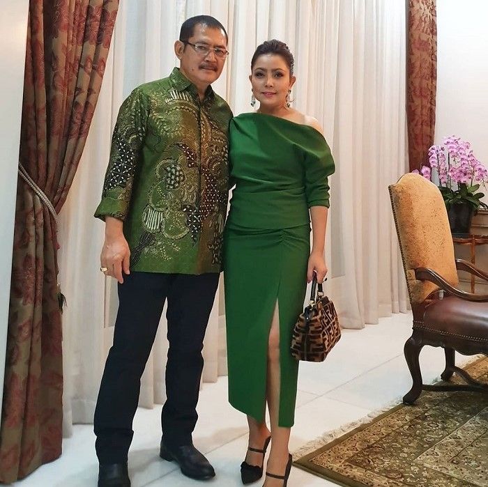 Mayangsari dan sang suami, Bambang Trihatmodjo