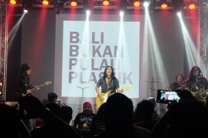 V1MAST saat tampil di Jakhumfest 2020