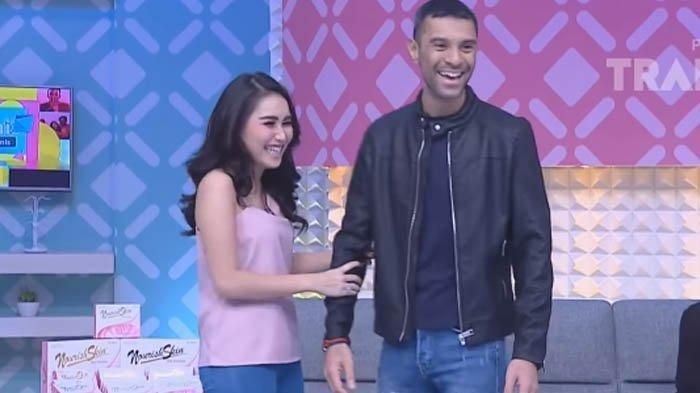 Ayu Ting Ting dan Didi Riyadi