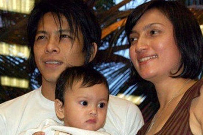 Sarah Amalia saat masih bersama Ariel