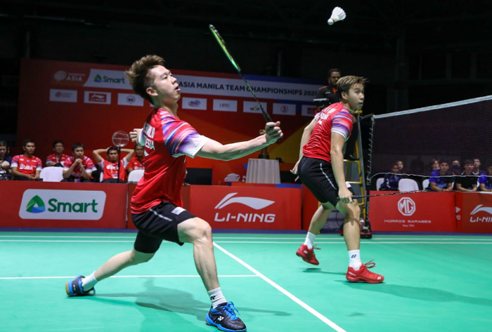 Pasangan ganda putra Indonesia, Marcus Fernaldi Gideon/Kevin Sanjaya Sukamuljo, saat menunjukkan aksinya pada final Kejuaraan Beregu Asia 2020 di Rizal Memorial Coliseum, Manila, Filipina, Minggu (16/2/2020).