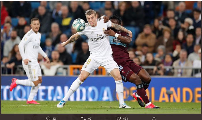 Gelandang Real Madrid, Toni Kroos, dalam laga melawan Celta Vigo pada pekan ke-24 Liga Spanyol, Minggu (16/2/2020) di Santiago Bernabeu.