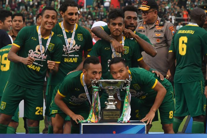 Momen perayaan juara Persebaya Surabaya seusai membungkam Persija Jakarta pada Piala Gubernur Jatim 2020.