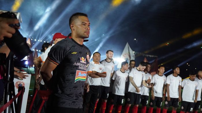 Kapten Persija Jakarta, Andritany Ardhiyasa, diperkenalkan saat launching tim di Stadion Utama Gelora Bung Karno (SUGBK), Senayan, Jakarta Pusat, Minggu (23/2/2020).