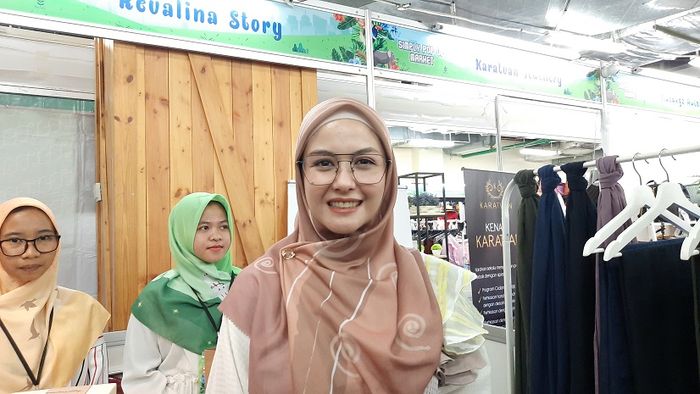 Revalina S Temat saat ditemui Grid.ID di kawasan Grand Indonesia, Jakarta Pusat, Sabtu (7/3/2020).