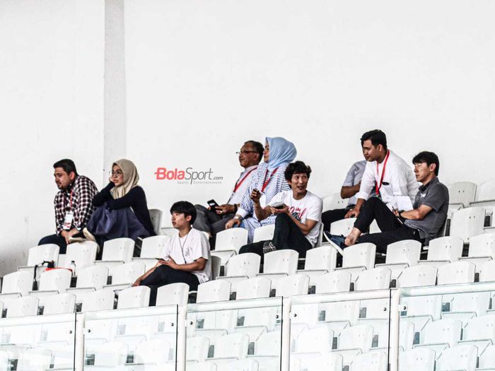 Shin Tae Yong turut hadir dalam pertandingan PSM Makassar melawan Kaya Futbol Club&ndash;Iloilo di Stadion Madya, Senayan, Jakarta Selatan (10/3/2020).