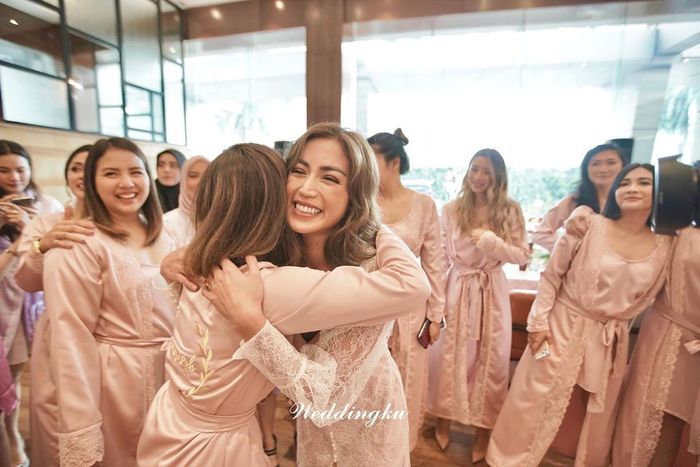 Jessica Iskandar adakan acara Bridal Shower jelang pernikahan yang dihadiri para sahabatnya