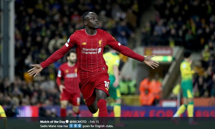 Winger Liverpool, Sadio Mane, melakukan selebrasi kala Liverpool menang atas Norwich City pada laga di Liga Inggris musim 2019-2020.