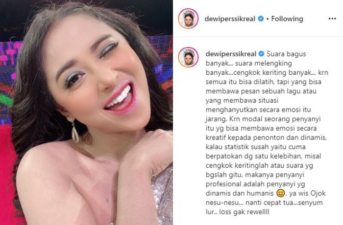 Dewi Perssik bagikan tips agar menjadi penyanyi yang humanis dan dinamis