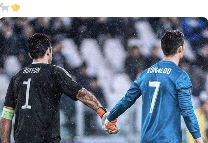 Gianluigi Buffon dan Cristiano Ronaldo berpegangan tangan seusai laga leg pertama perempat final Liga Champions antara Juventus dan Real Madrid di Stadion Allianz, 3 April 2018.