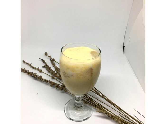 Susu kurma almond minuman sehat untuk menu berbuka puasa
