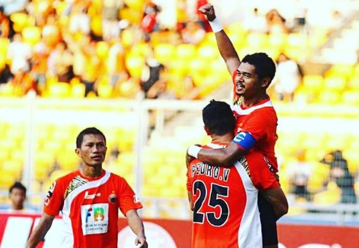 Mantan duet striker Persija Jakarta, Bambang Pamungkas dan Pedro Javier Velazquez